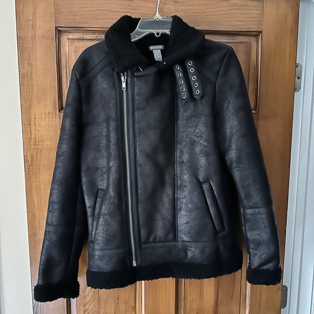 Divided Teddy Lined jacket